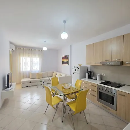 شقة See You Apartment فلورا